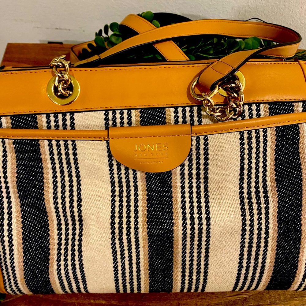 Jones New York purse 👜